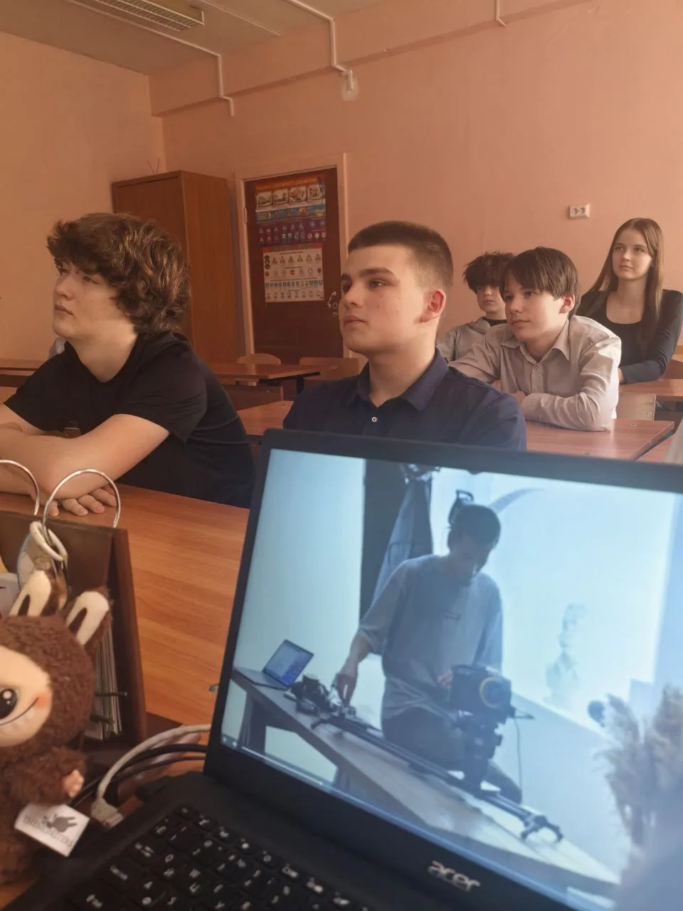 🇷🇺«РОССИЯ — МОИ ГОРИЗОНТЫ»   ⚡️19 марта в рамках  курса «Россия — мои горизонты» в лицее прошли прое
