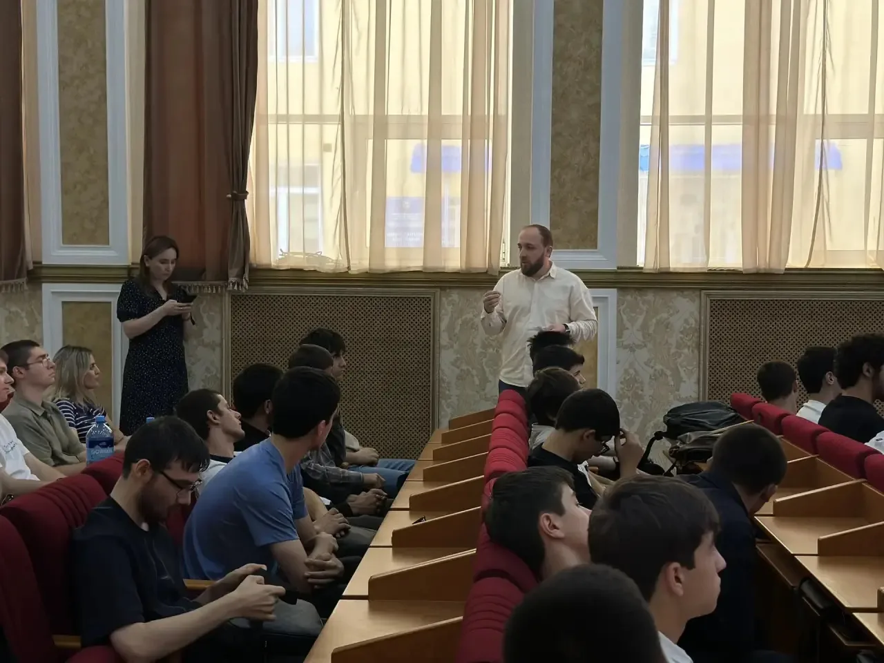 🔥В День солидарности в борьбе с терроризмом в Дагестанском государственном университет...