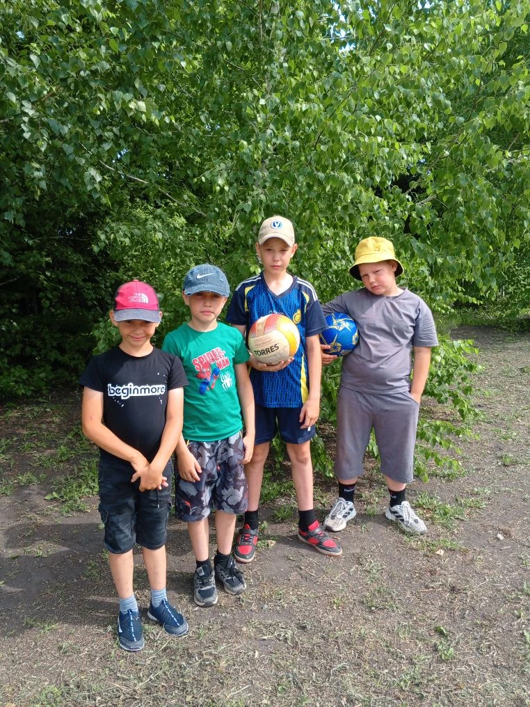 Мой весёлый мяч⚽
🥎Подвижные игры  «Мой весёлый мяч» прошли в лагере дневного пребывания    "Апельси