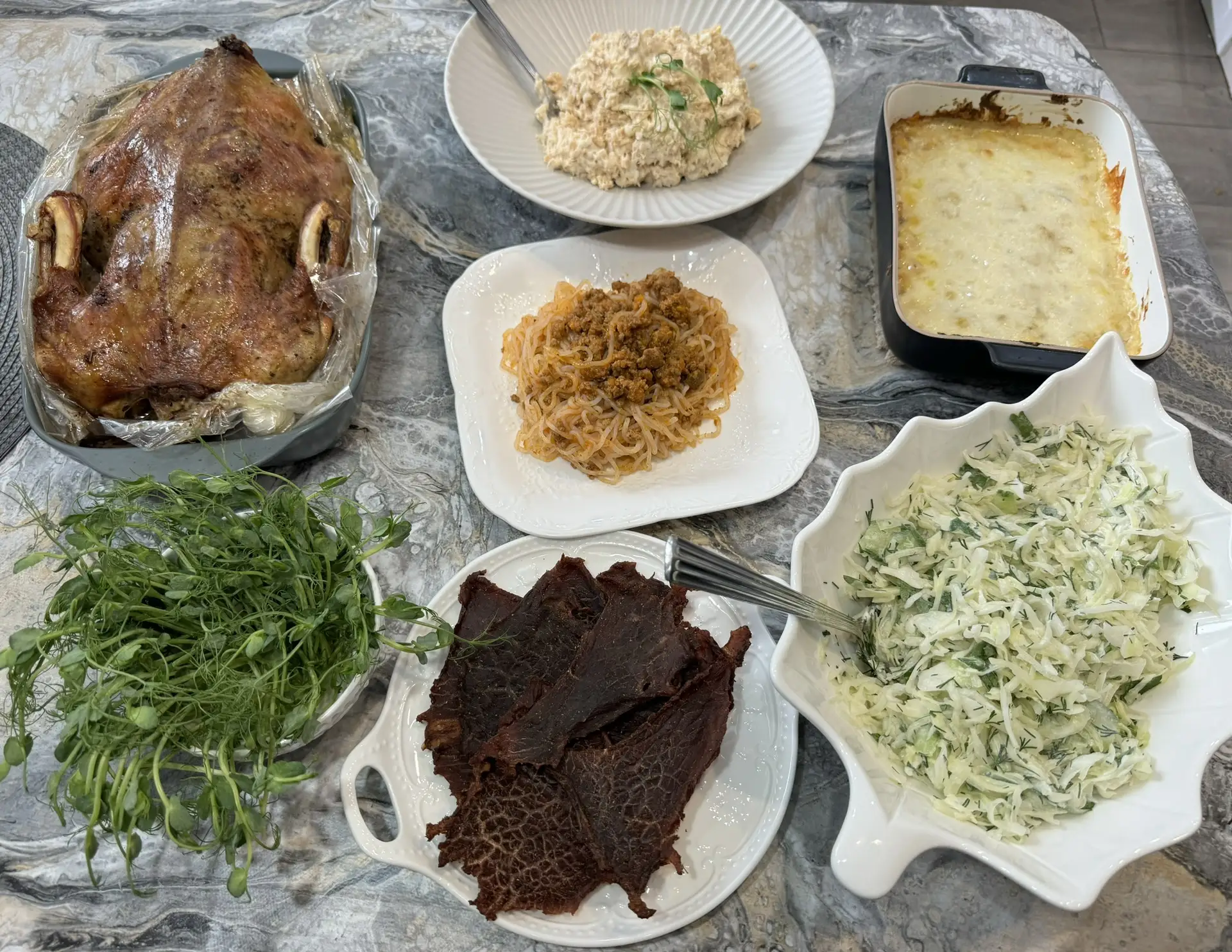 Завершение марафона и у нас конечно же встреча с Анной и вкусный кето стол.