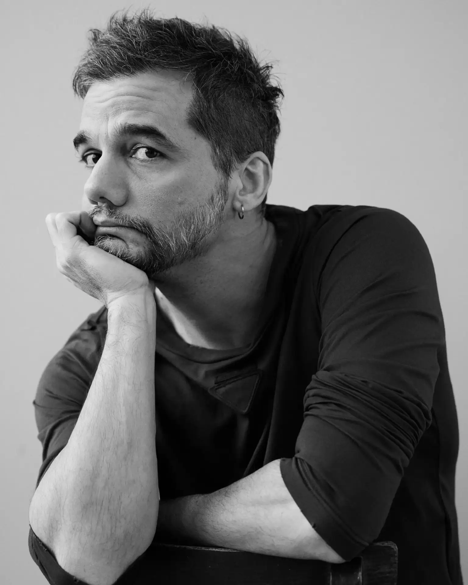 Утренний Вагнер Моура у нас. Через несколько дней у него на Netflix выходит хоррор «Пос...
