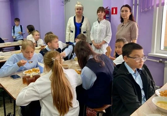 Родительский контроль: качество питания под пристальным вниманием