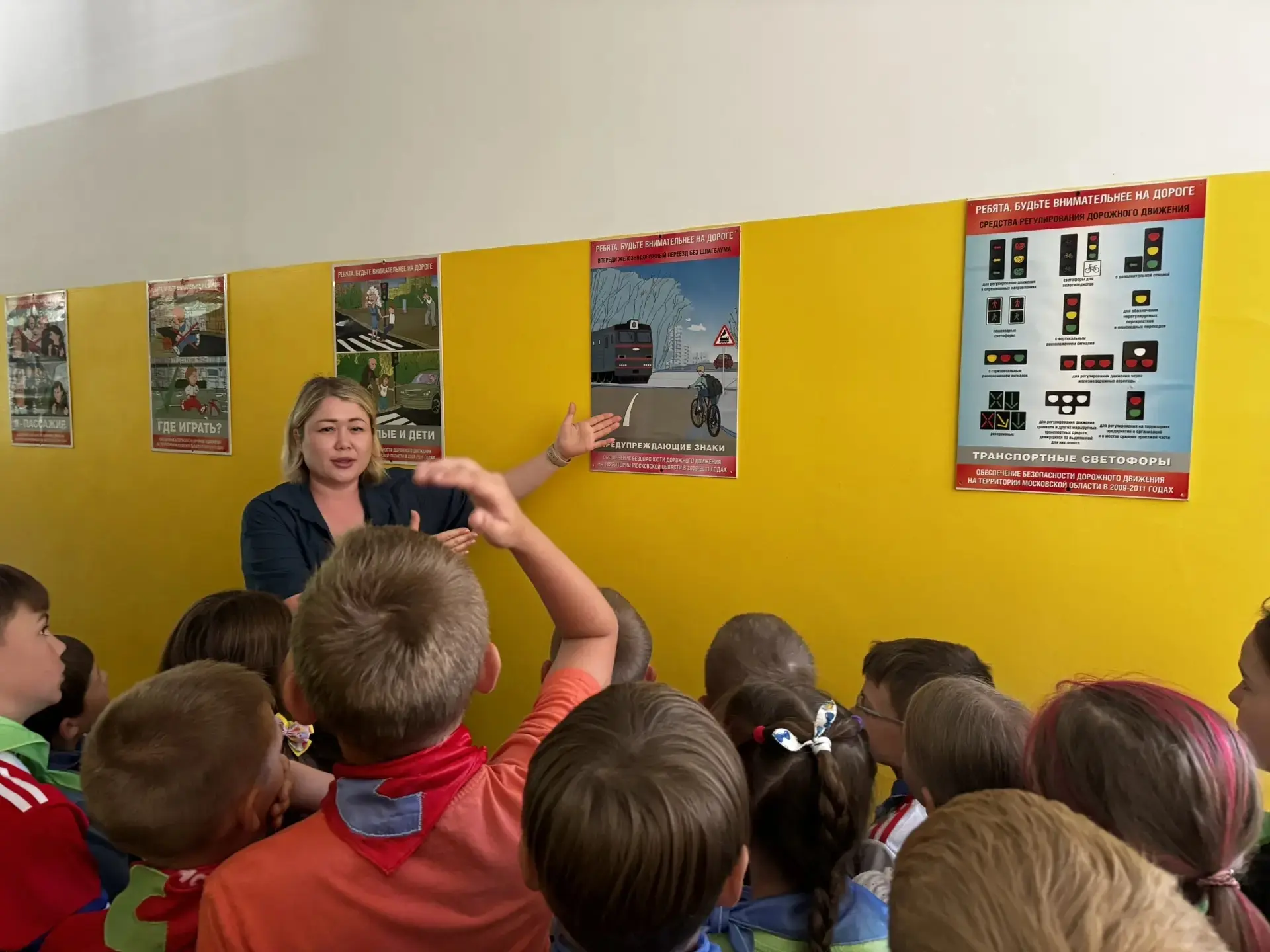 Профилактика безопасности на железной дороге в лагере «Родничок»

23 июня в летнем оздоровительном л
