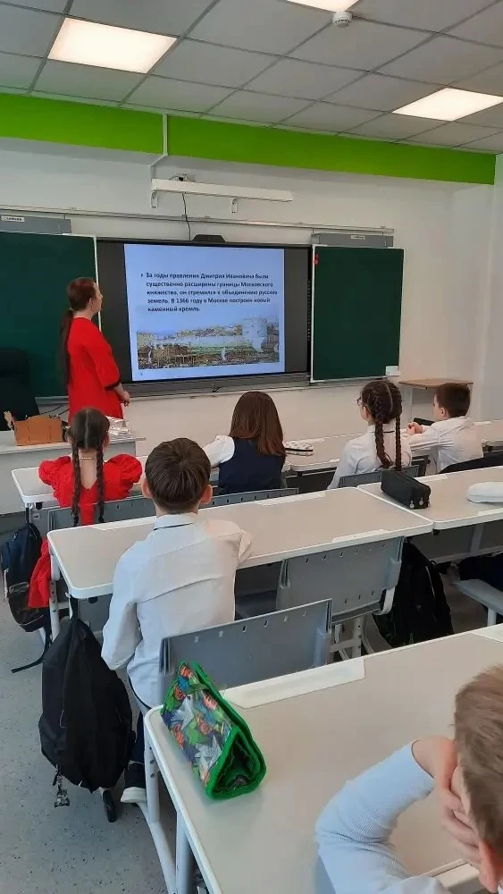 #ЯркиеСтраницыИсторииНашегоОтечества  📚 Сегодня в нашем 3 «Б» классе прошёл удивительный урок в рамк