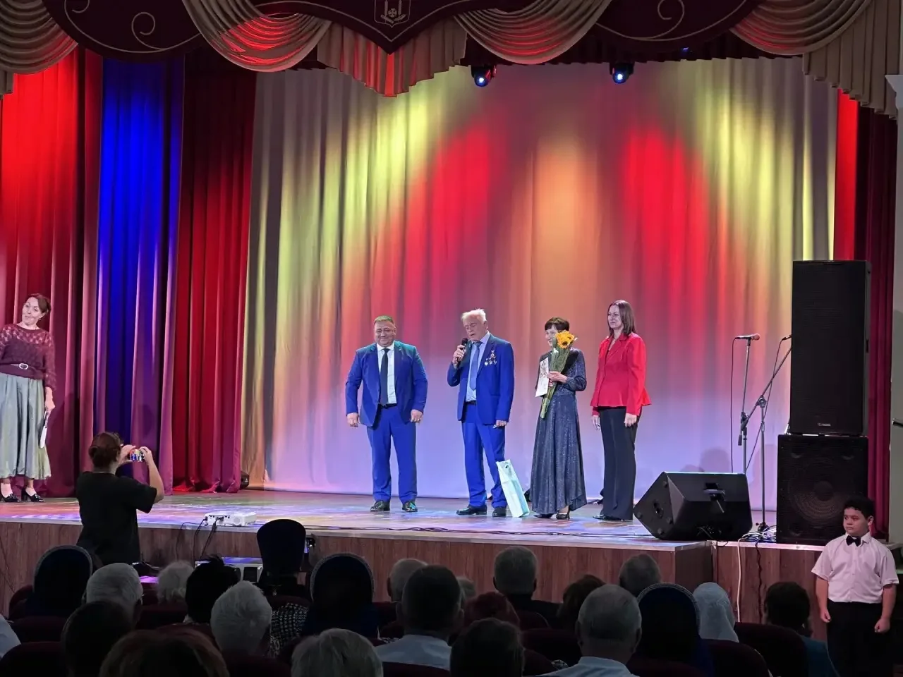 Фестиваль талантов- «Таланты золотого возраста»