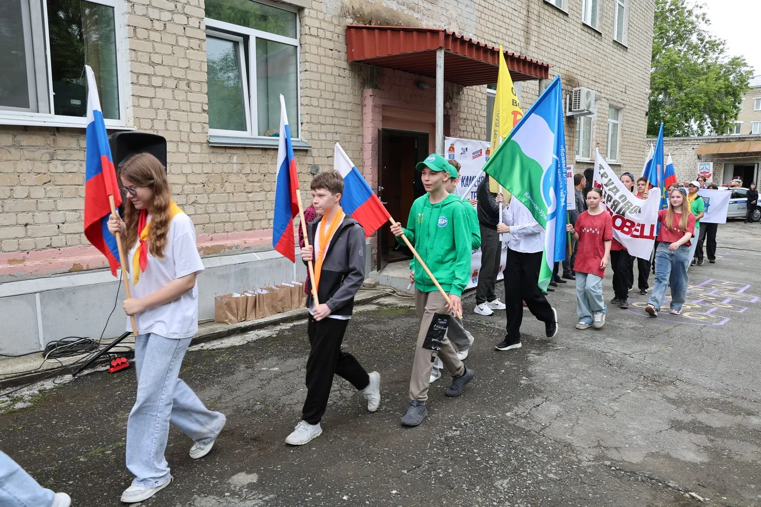 В Каменске-Уральском стартовала молодежная трудовая вахта-2026
