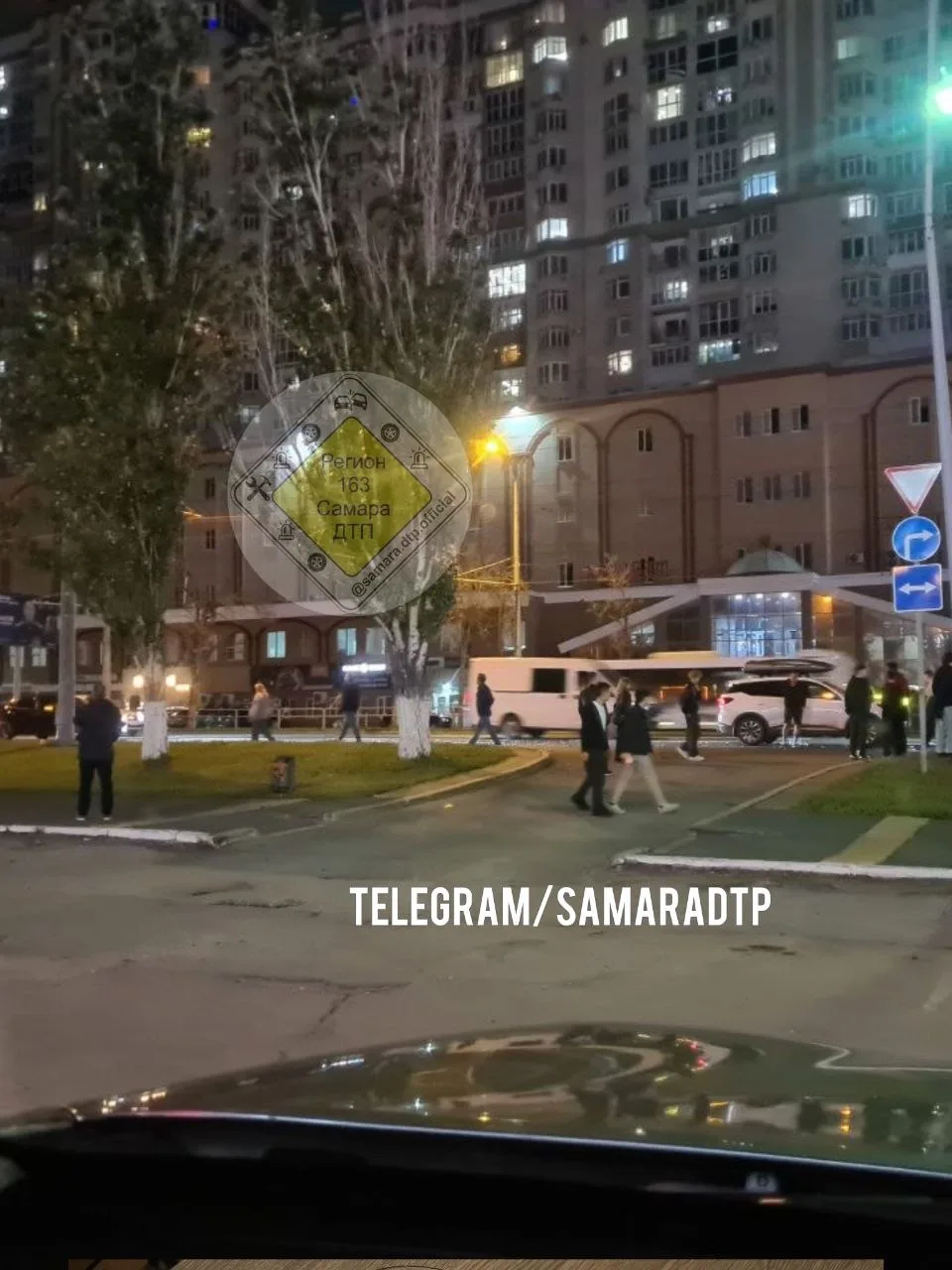 ДТП 5 машин на ТЦ Hoff
