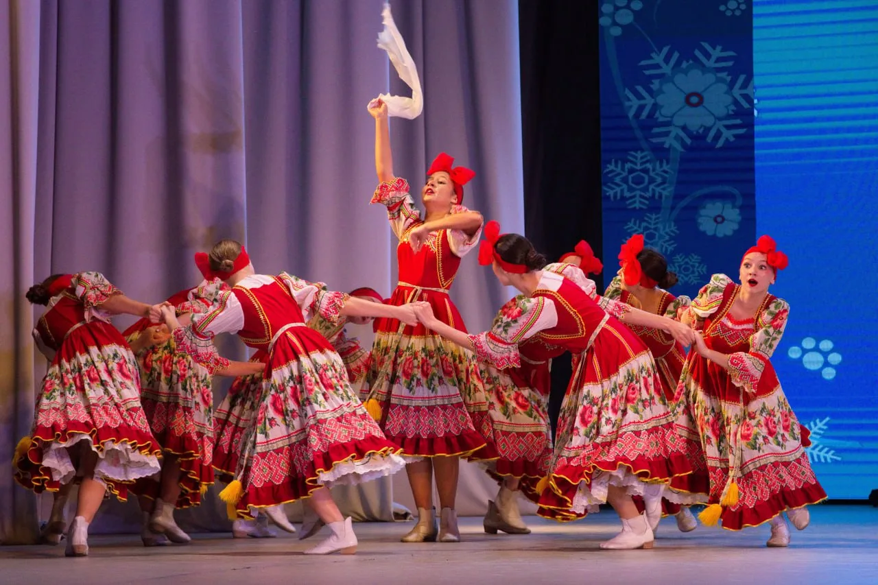 💃Творческое начало года  🎄Закончились новогодние каникулы, для каждого ученика они были насыщены раз