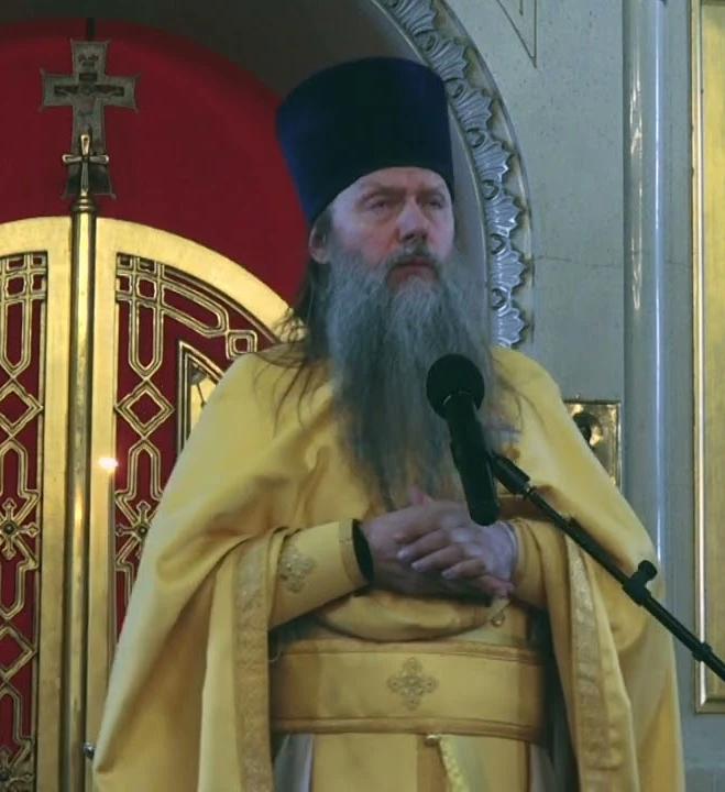 Думаю, что определяющим в успехе супружеской жизни служит стремление хотя бы одного из ...
