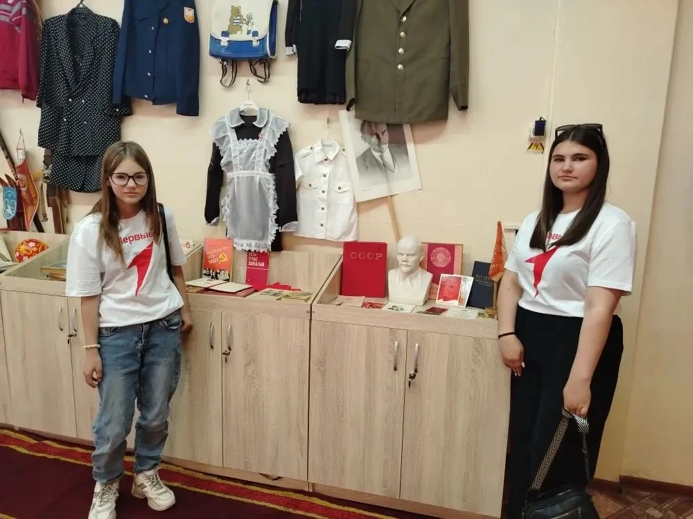 Обучающиеся школьного лагеря «Ровесники» Соловцовской средней школы посетили увлекатель...