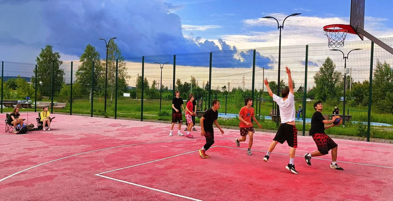 14 июня в Н.Туре стартовал 1-й этап летнего турнира по баскетболу «FHD CUP». Он проходит в 3 этапа: 