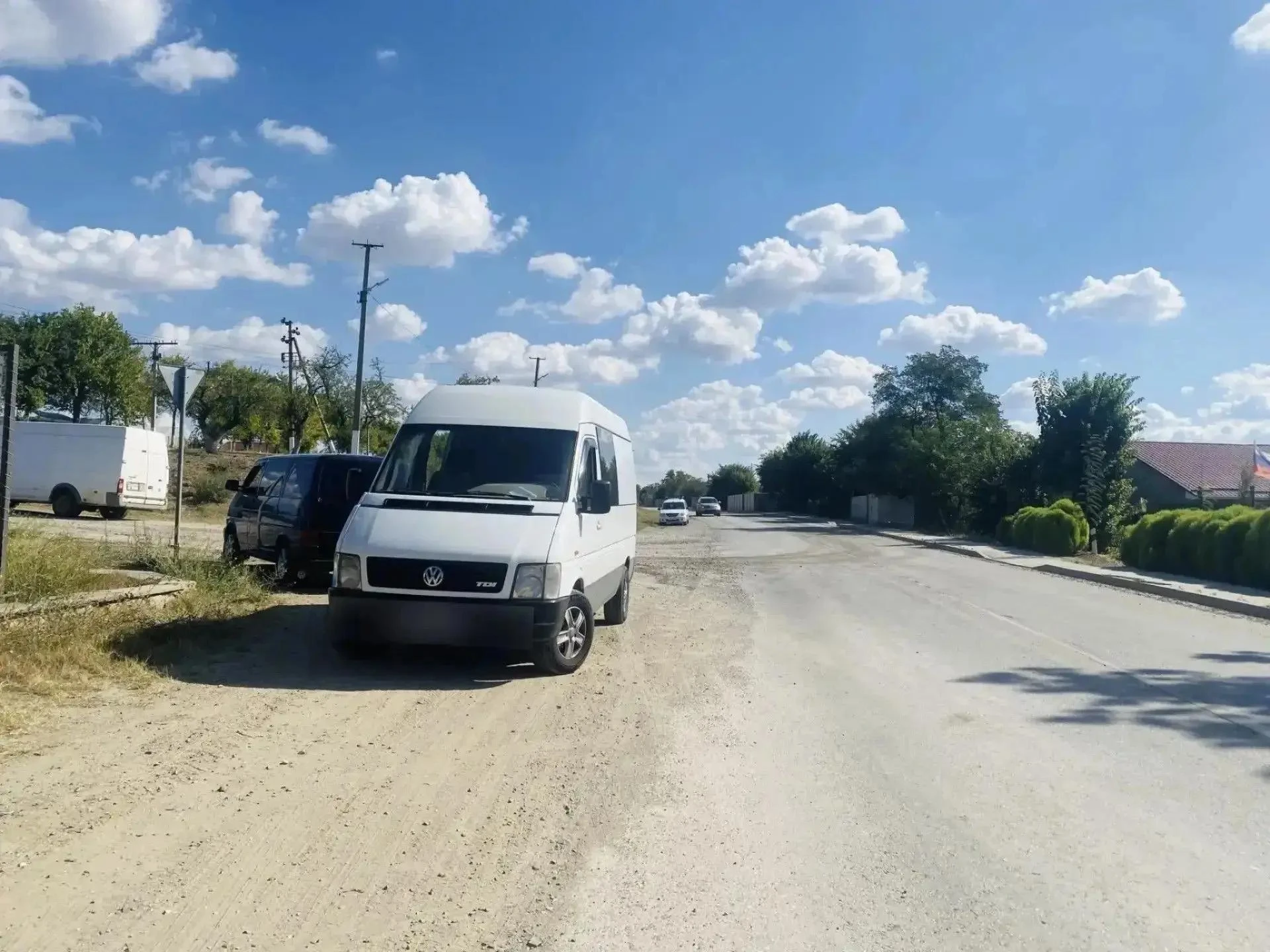 🚨  Микроавтобус сбил 7-летнего мальчика, который внезапно выбежал на дорогу в Бахчисар...
