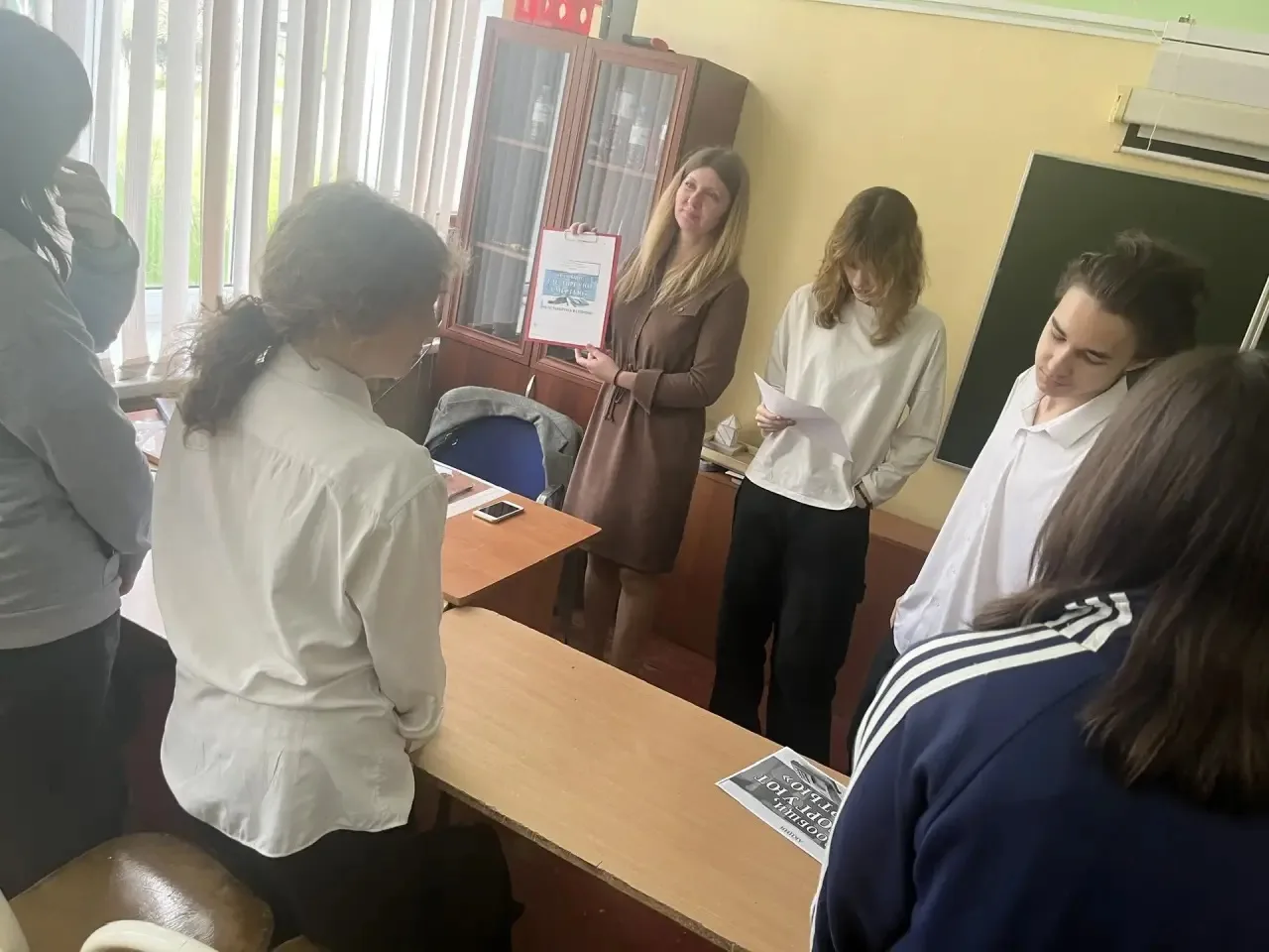 В рамках акции «Сообщи, где торгуют смертью!» в нашей школе прошла серия классных часов, посвященных
