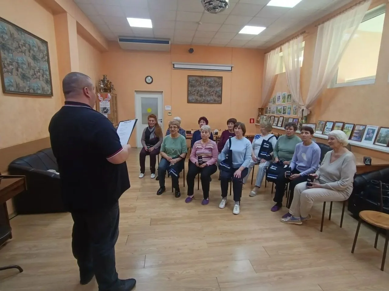В социально-досуговом отделении граждан пожилого возраста филиал «Муринский» было прове...