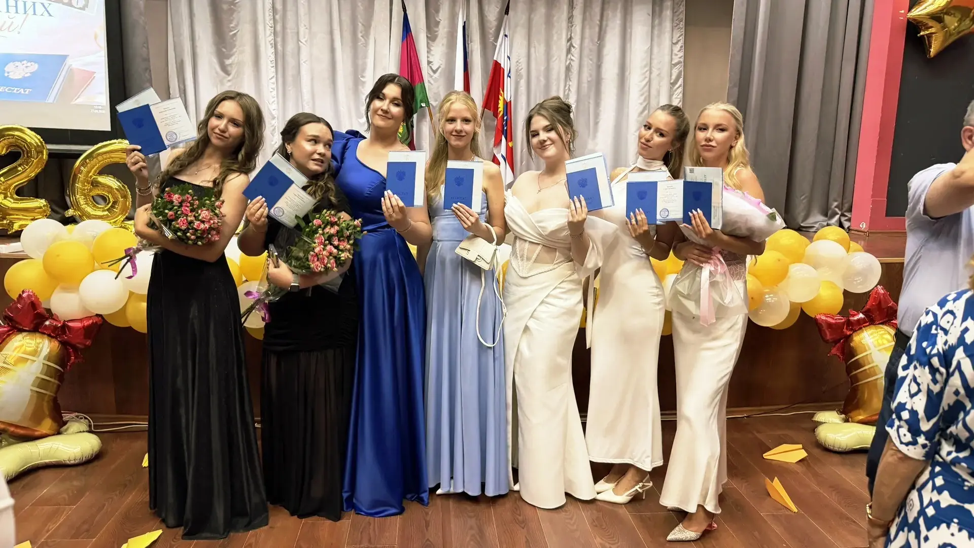 Есть мгновения, которые хочется остановить... ✨💛 

27 июня стало именно таким днём. 🗓️ В стенах ро
