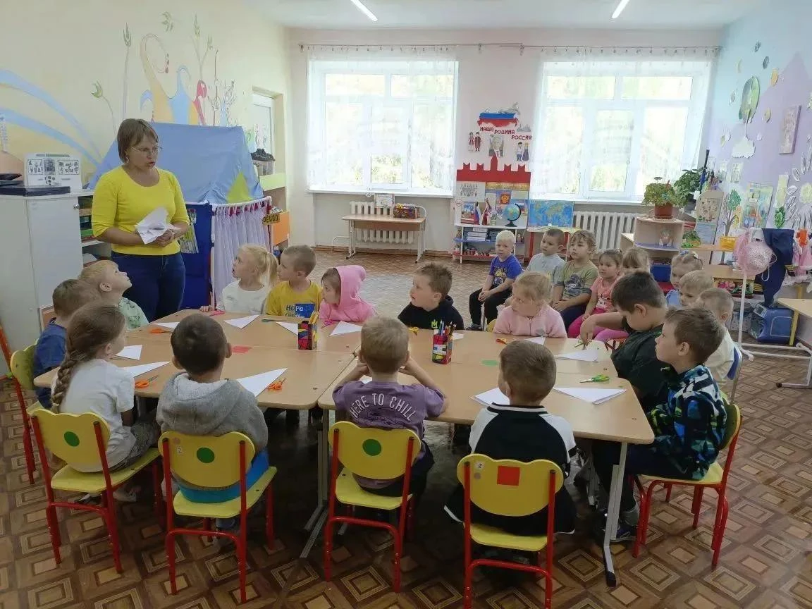 3 сентября, в старшей и подготовительной группе Детского сада № 19 п. Увельский прошёл ...