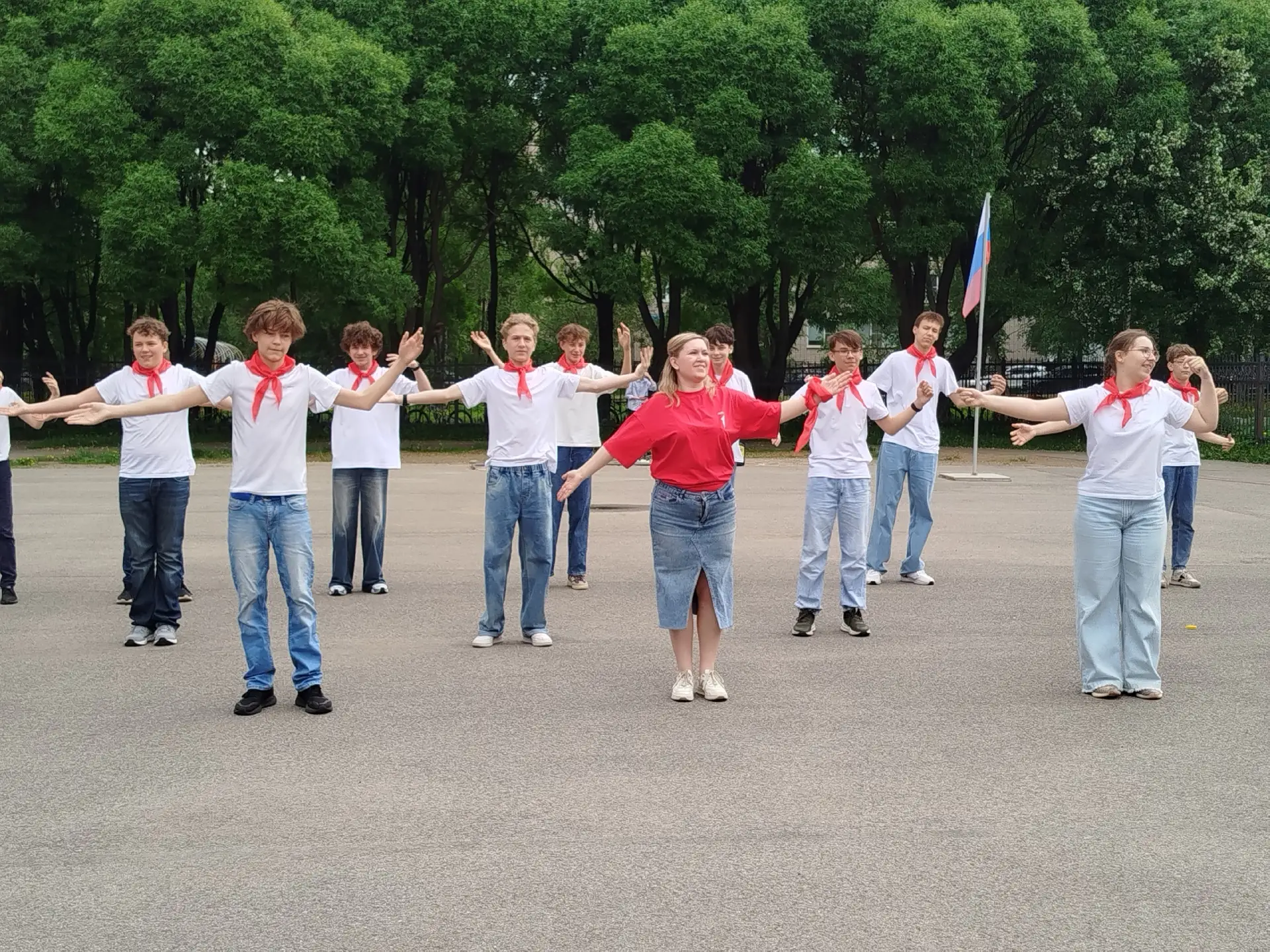 Танцы, танцы, танцы! 💃🕺Энергичные, зажигательные, динамичные.
