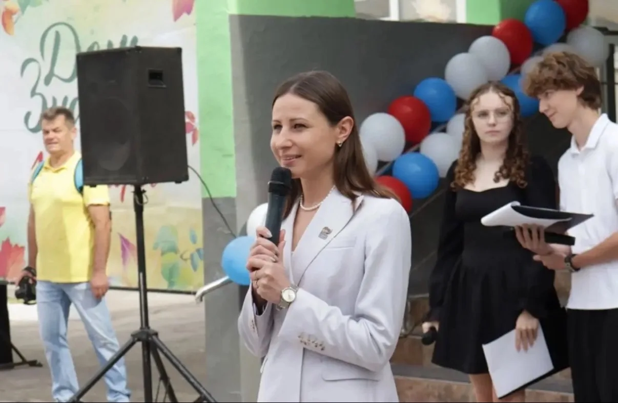 Депутаты Тульской городской Думы, члены фракции «Единая Россия», приняли участие в торж...