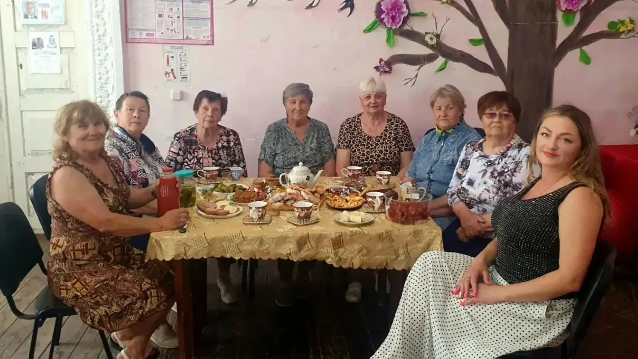 Вечер отдыха «Соседский огонёк», посвящённый Международному дню соседей, прошёл 27 мая ...