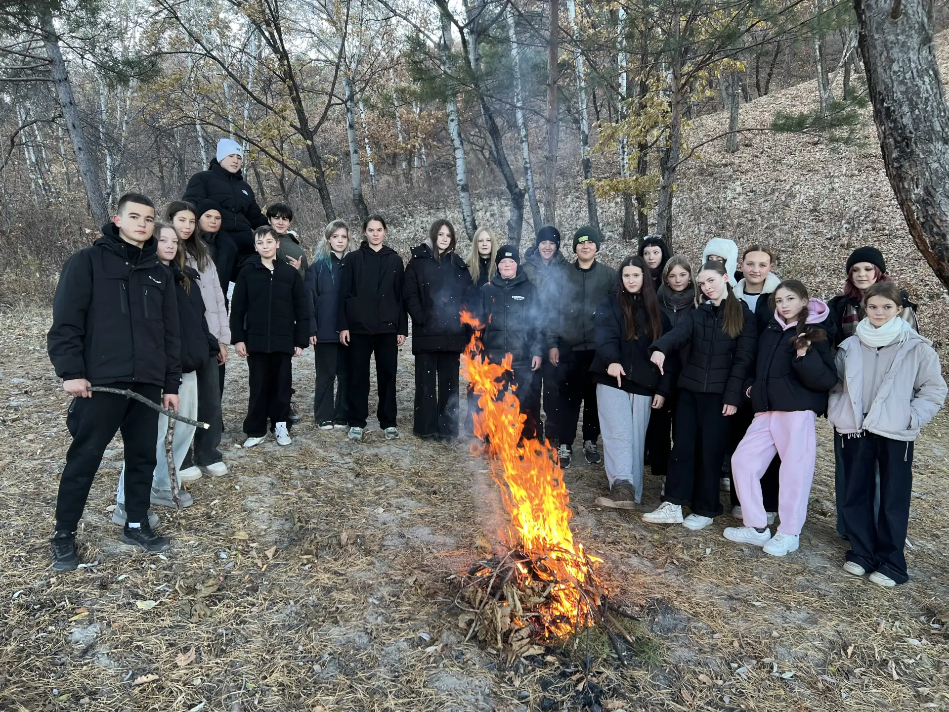 🌟 Традиции нашего класса 🏃‍♂️🏄  Рассказываем вам о самой важной и любимой традиции нашего 8«Б» класс