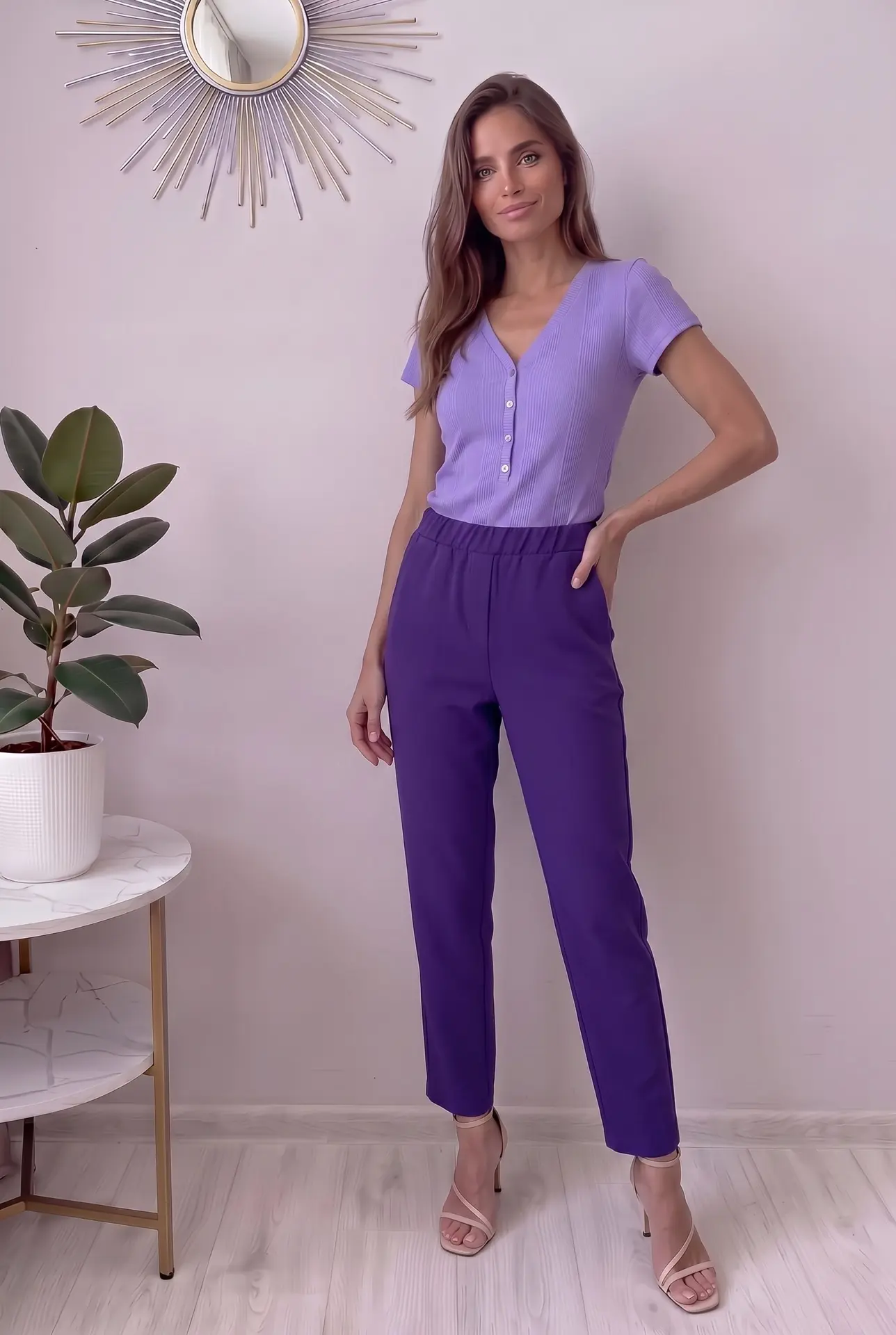 💜💜💜
Кофточка VICOLO по СПЕЦ ЦЕНЕ - 3300 руб
Брючки по СПЕЦ ЦЕНЕ - 1000 руб 

АДРЕСА ШОУРУМОВ:

▫️