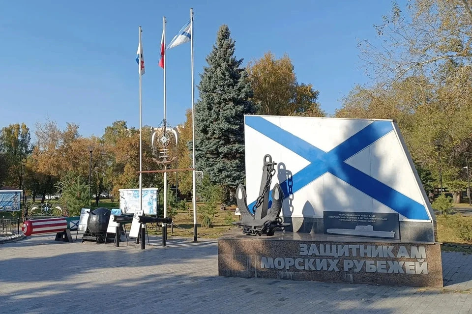 Десять лет под Андреевским флагом: челябинские моряки отметят юбилей возведения памятни...