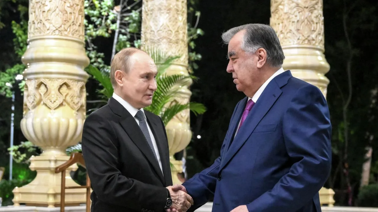 Владимир Путин поговорил по телефону с президентом Таджикистана