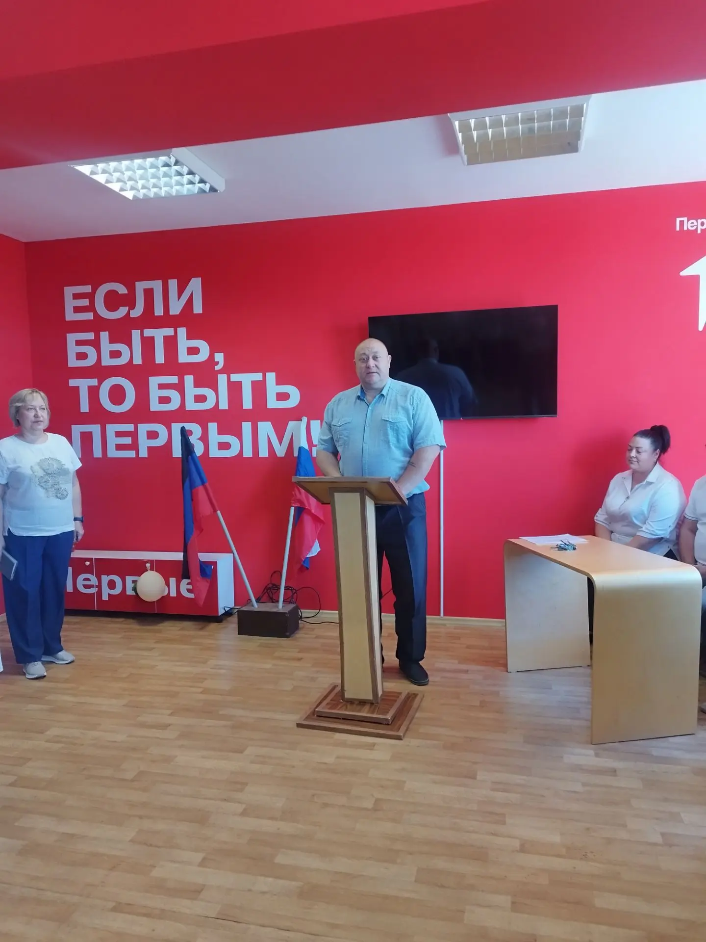 В Дебальцевском колледже транспортной инфраструктуры прошёл День знаний!