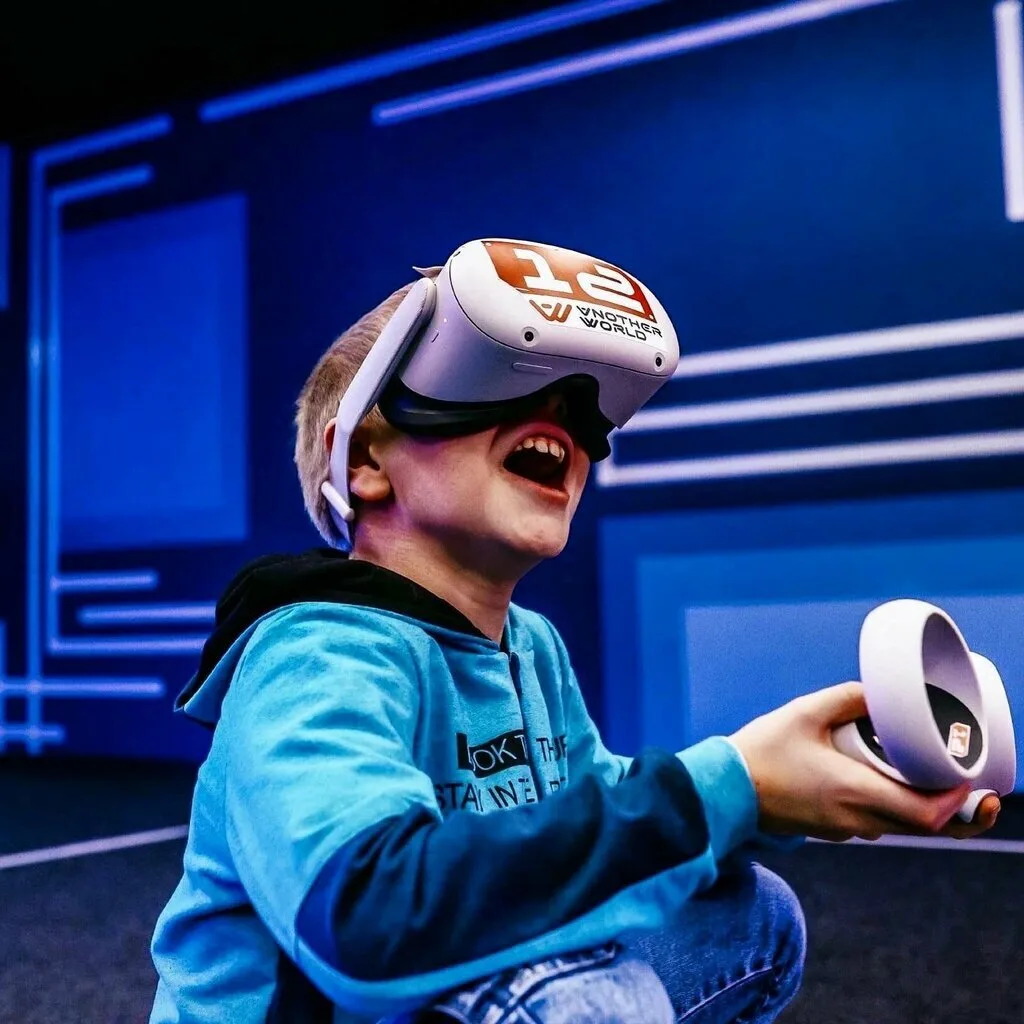 Забронировать VR игру — Выбери свое приключение  Развлечения для детей и взрослых. Командные бои и п
