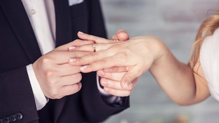 💍 Браки с 16 лет: в Госдуме снова заговорили о ранних свадьбах