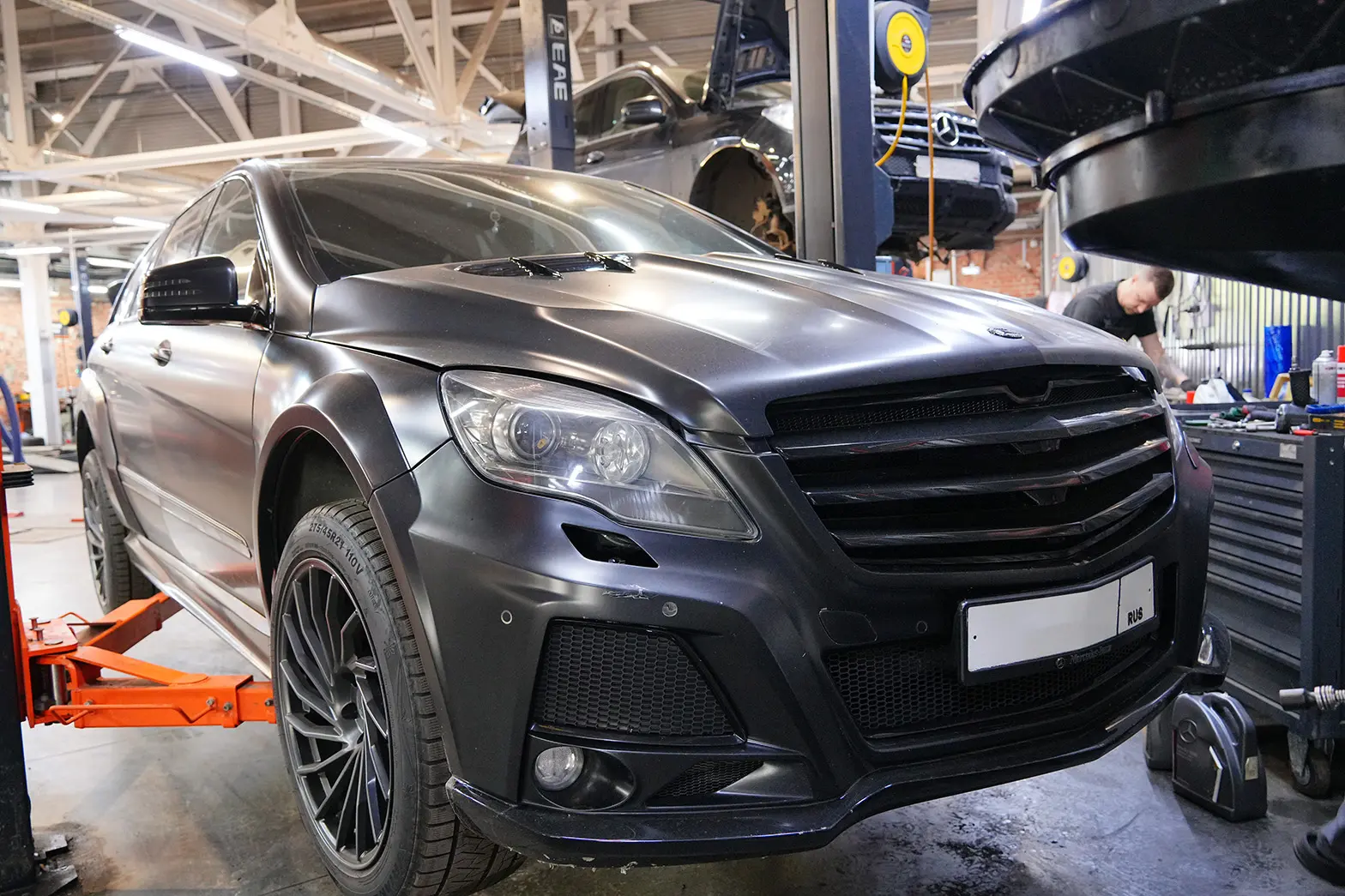 🚘 Mercedes R-Class R 500 и важный нюанс при замене масла в АКПП