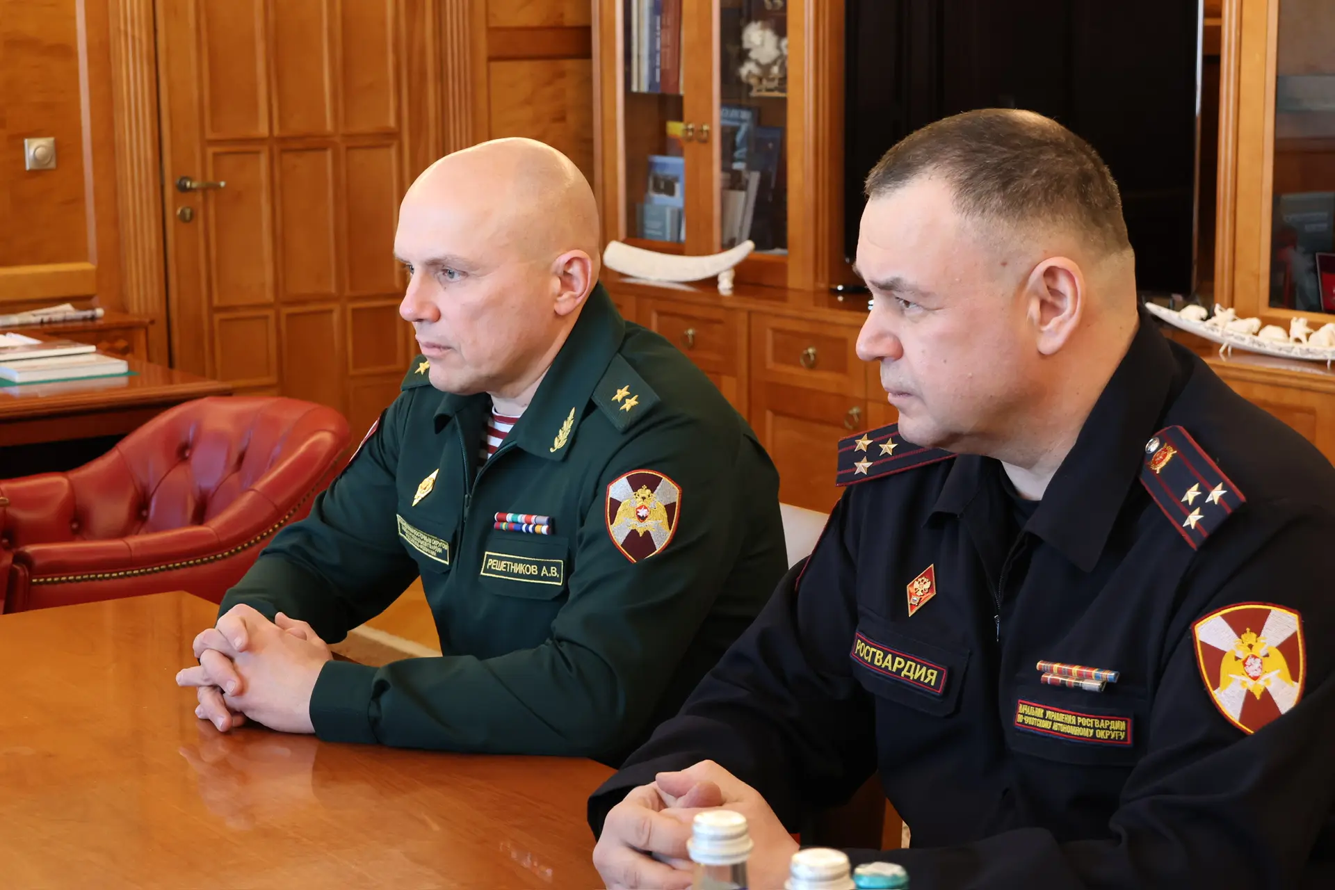 Командующий Восточным округом Росгвардии встретился с Губернатором Чукотского автономного округа    