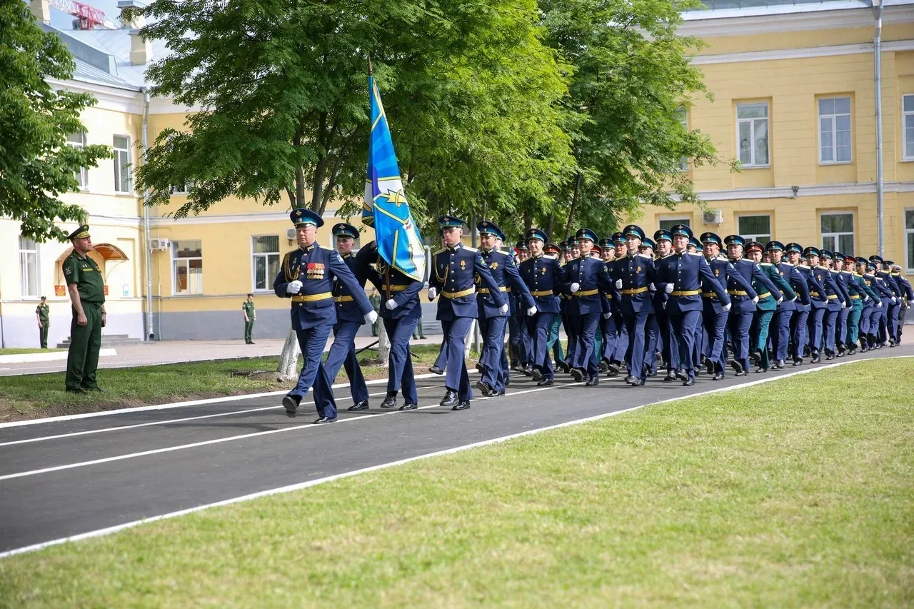 Принял участие в торжественном выпуске офицеров и слушателей Военно-космической академии имени А.Ф. 