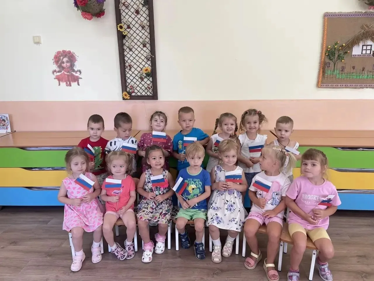 🎉  День Государственного флага Российской Федерации вместе с «Озорными казачатами»! 😍...