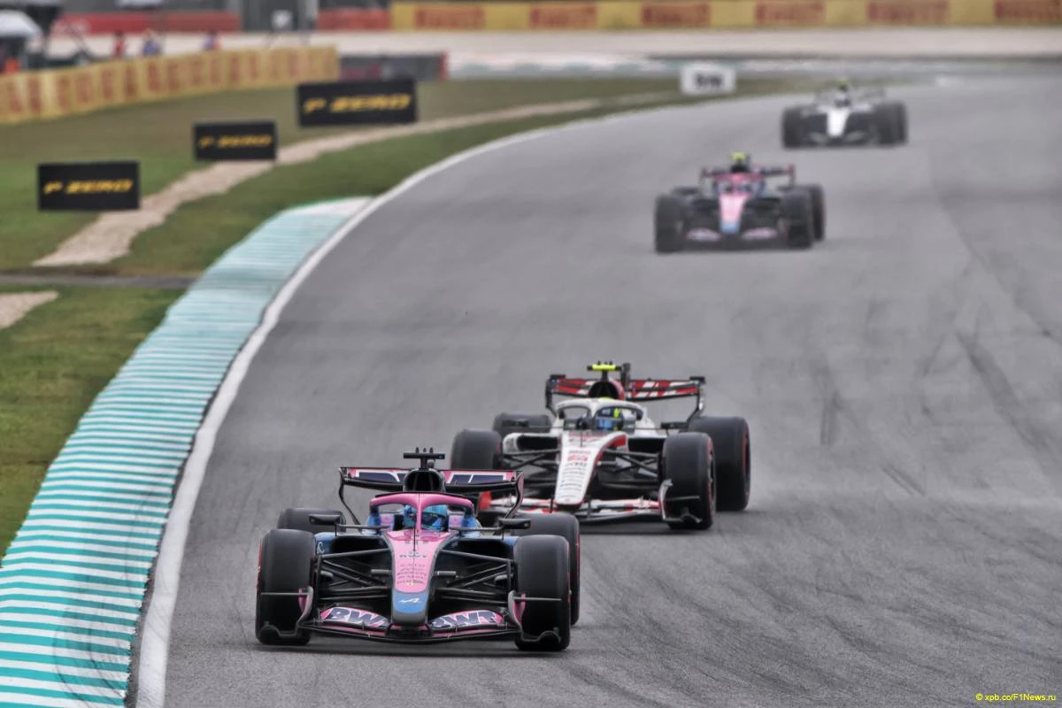 Гонщики Alpine не заработали очков в Сепанге, а их ближайшие соперники из Racing Bulls ...