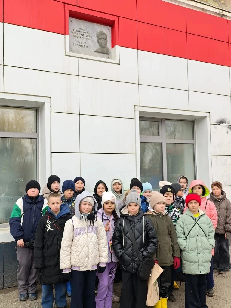 Итоги сегодняшнего дня. Узнали, как работает лазерный станок. Узнали про подвиг Анвара Гатауллина, ч