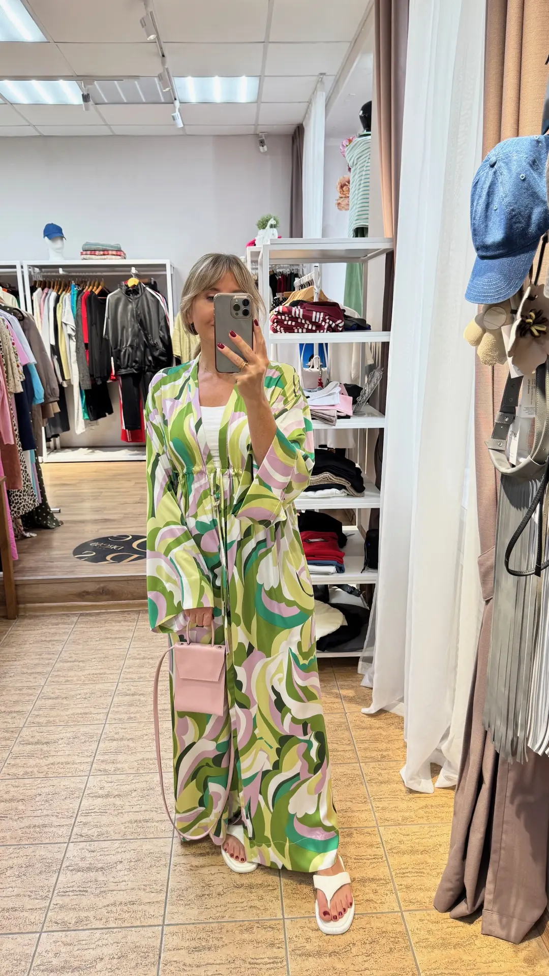 Образы на пляж в модном дофаминовом стиле 🌴
