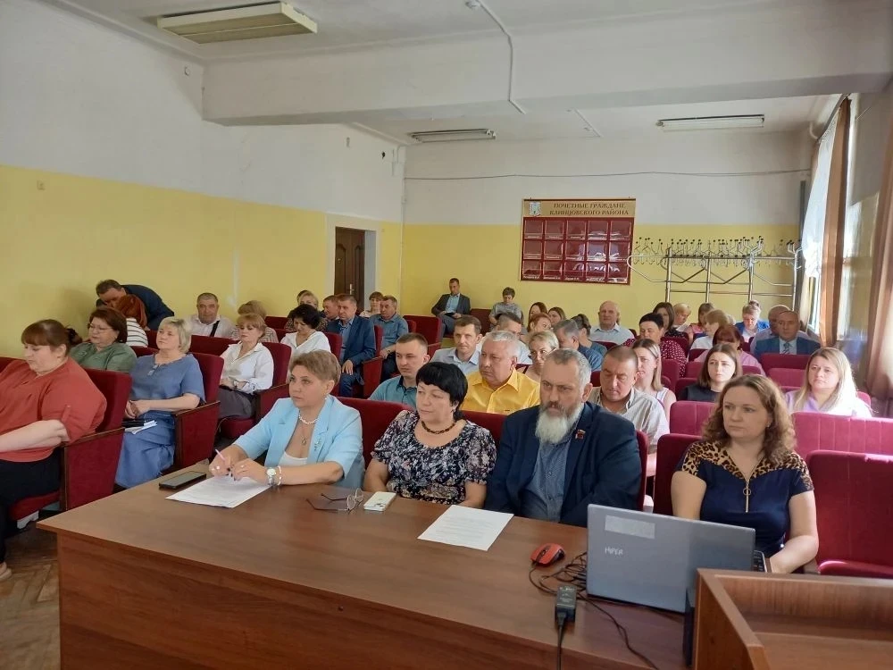 🔷Cегодня состоялось очередное заседание  сессии Клинцовского районного Совета  народных  депутатов. 