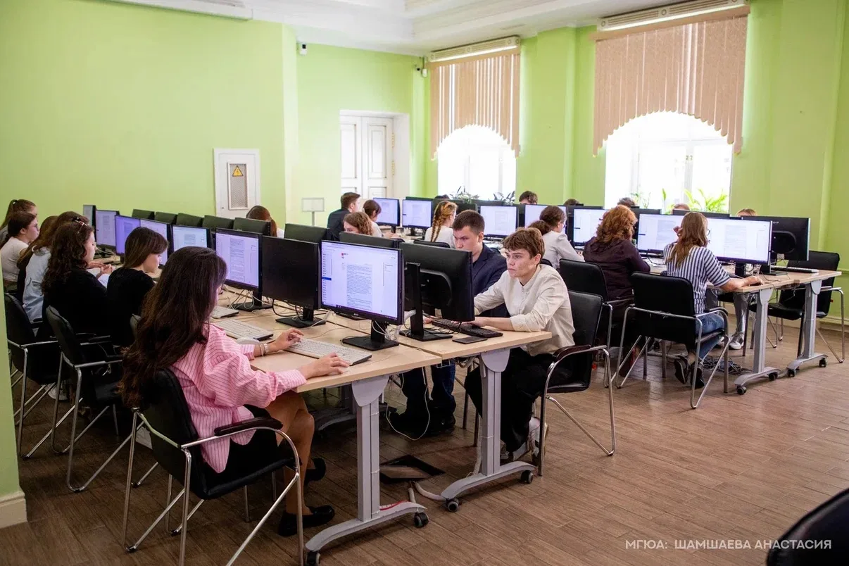 📖 Вступительные испытания в магистратуру уже начались!

Поступающие в магистратуру Университета име