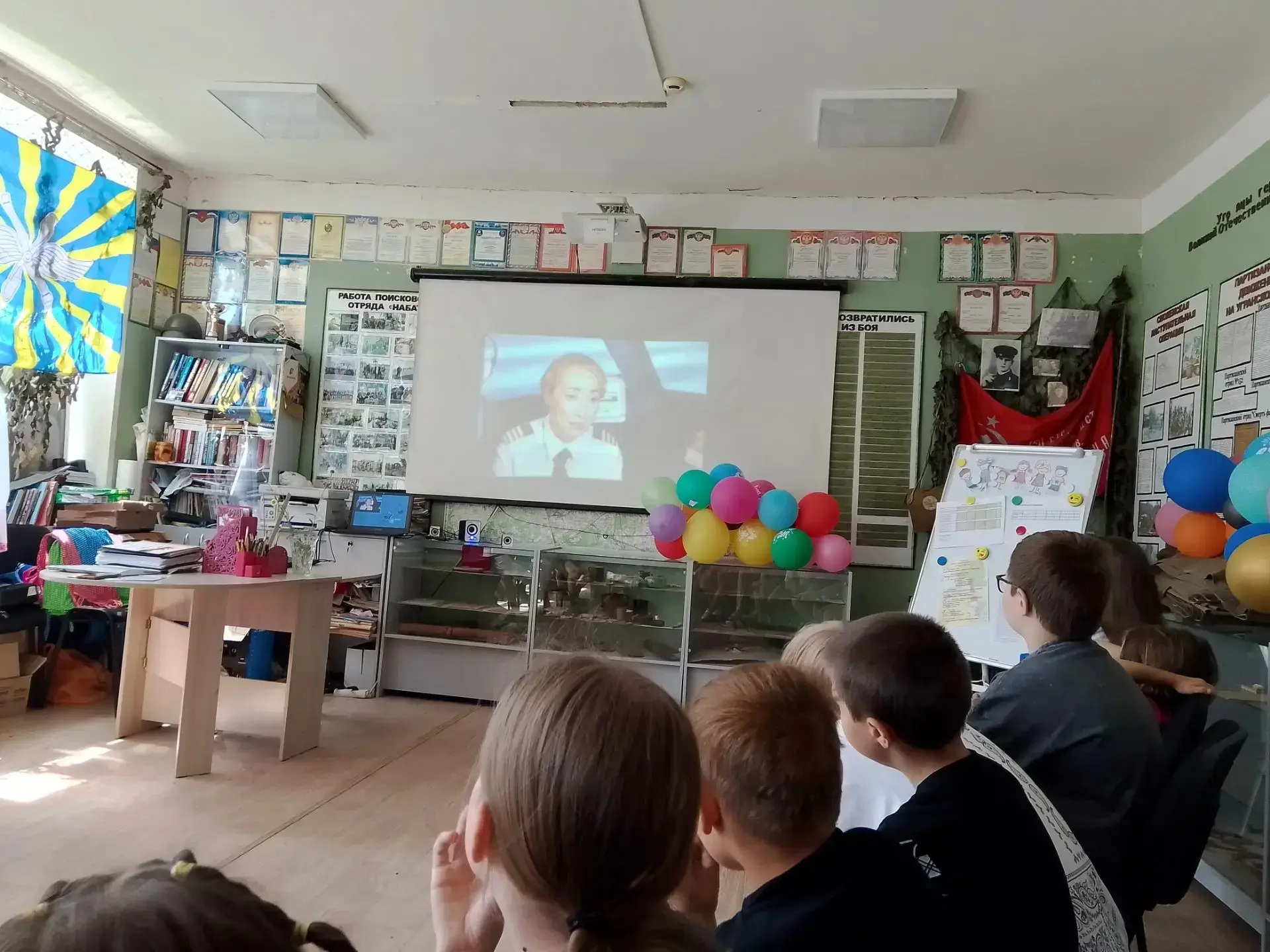 Кем ты хочешь стать, когда вырастешь? 👨‍🚒👩‍🍳👨‍🏫

Этот вопрос мы задали воспитанникам нашего ле