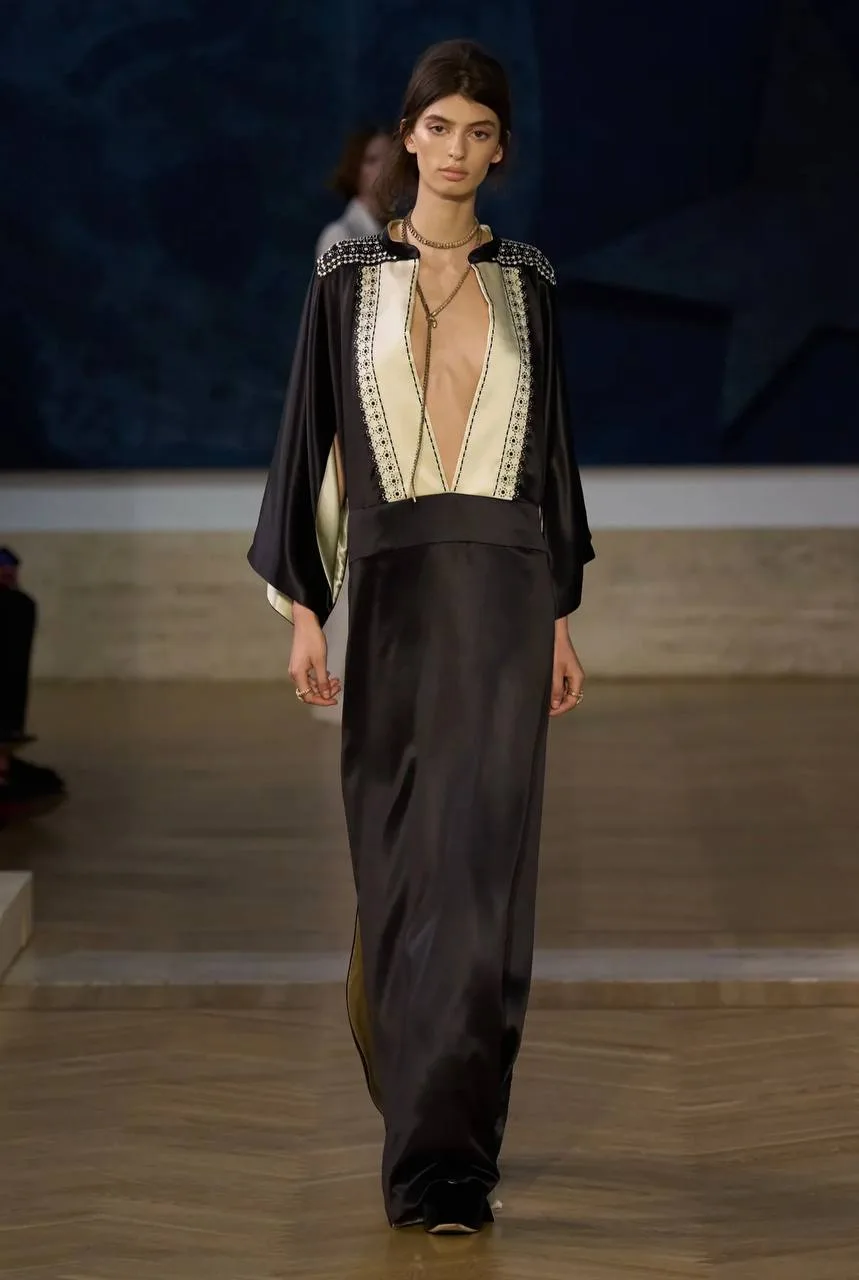 Какой красивый Fendi Couture.