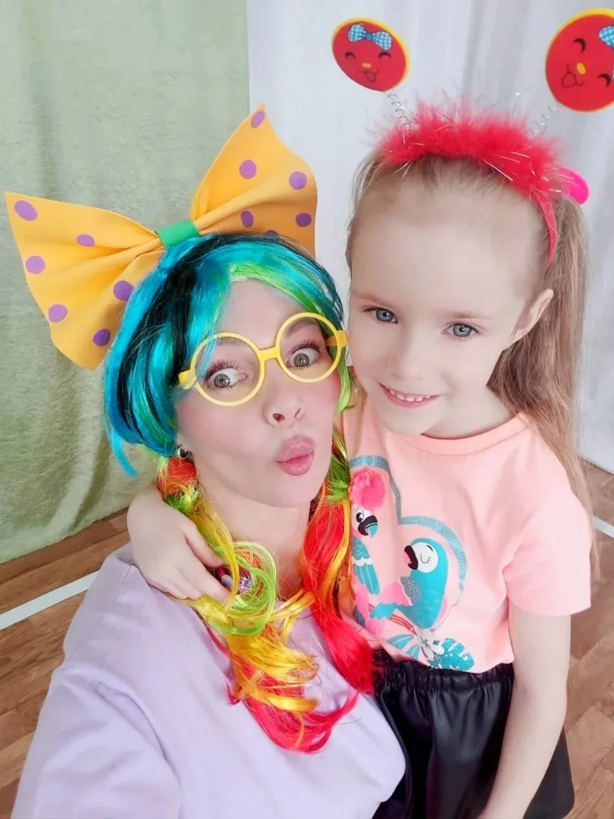 Сегодня родители выпускников детского сада "Лучик" ,ещё раз выражают свою благодарность...
