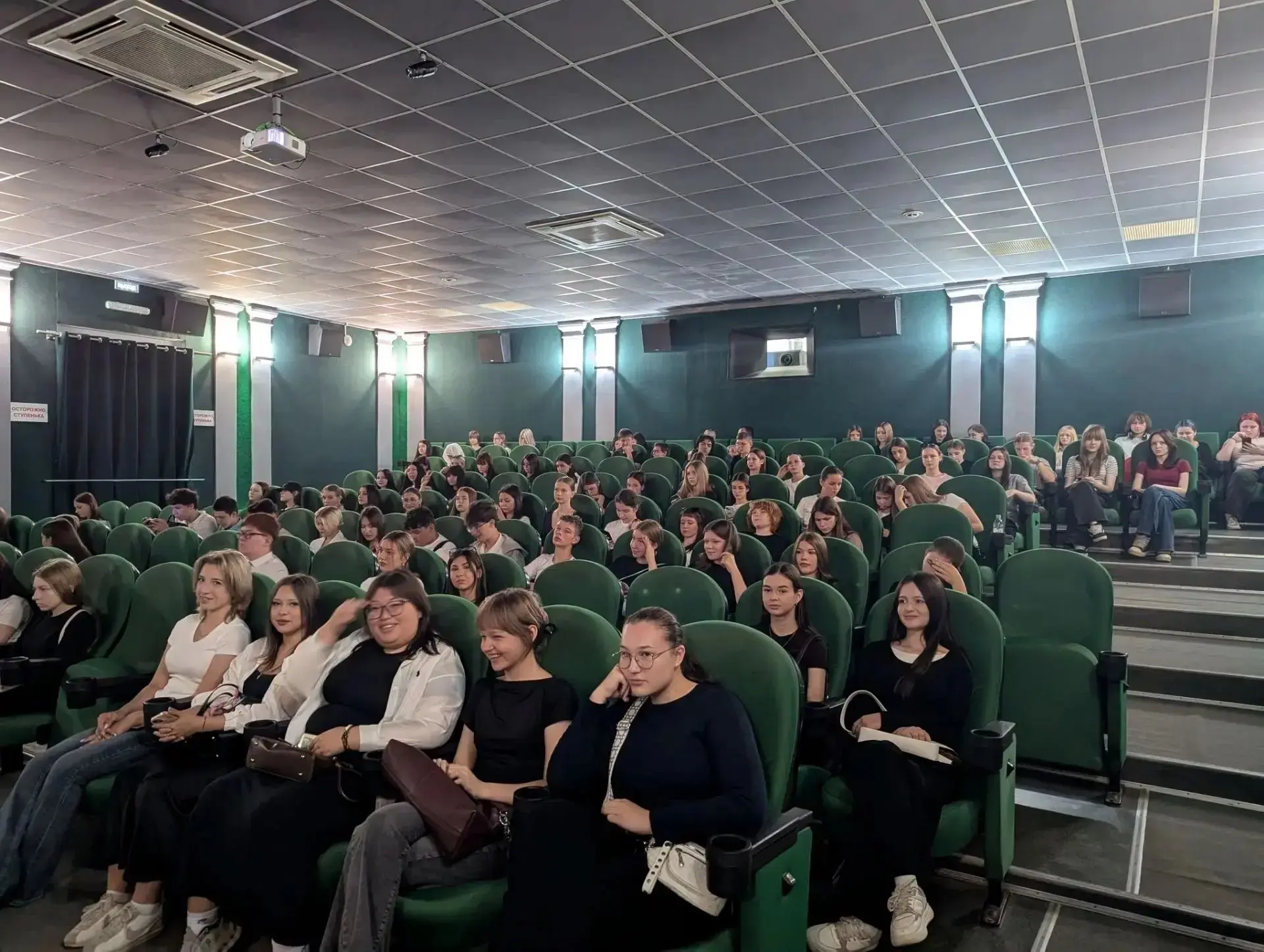 Студенты Саратовского областного базового медицинского колледжа приняли участие в патри...