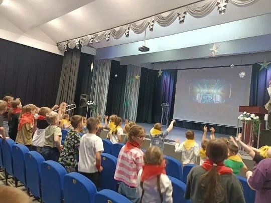 🤝Второй день в «Академии творчества»: как рождается дружба🤝

❤️‍🔥Второй день в летнем лагере цент