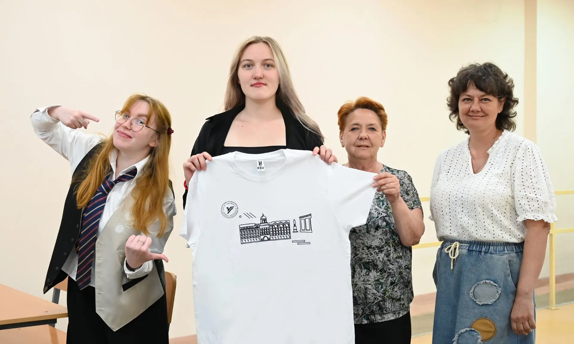 Первый день — приятные сюрпризы!

Абитуриенты УдГУ уже спешат навстречу своей мечте.

В честь старта