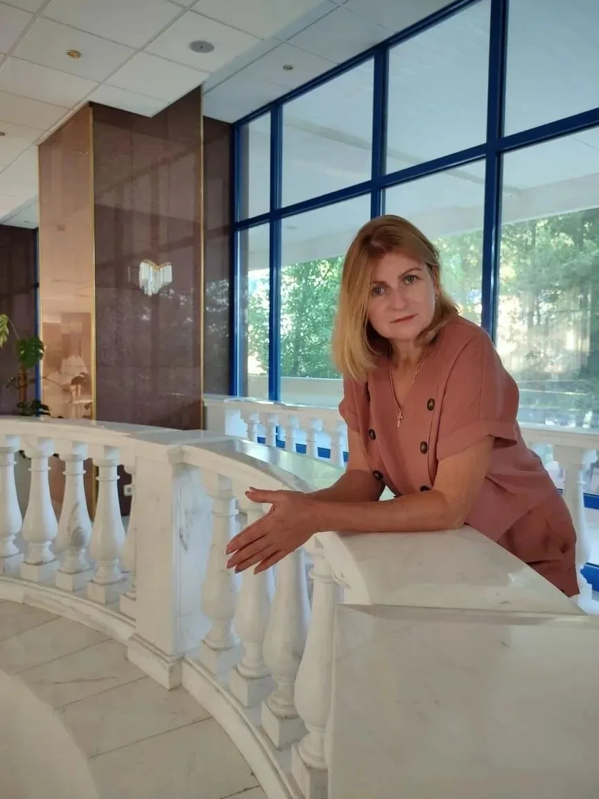 Сегодня, 15 июня, в отделении «Милосердие‑2» по-особенному светло и тепло — свой юбилей отмечает мед