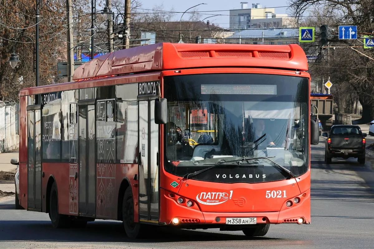 На Вологодчине продолжают обновлять автопарк общественного транспорта  С 2023 по 2025 год в регион п