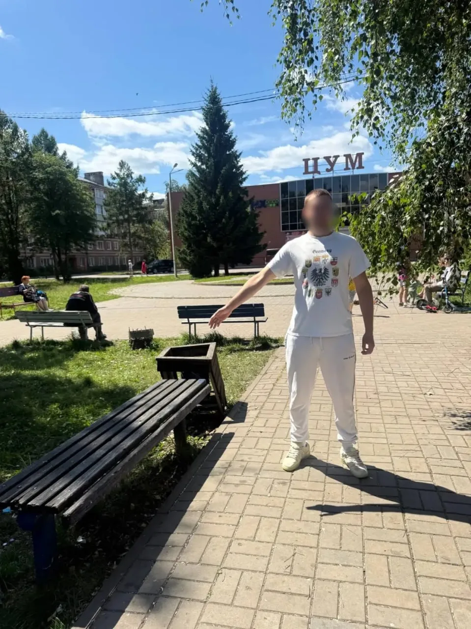 🚨🥴🥂Юношу будут судить за спаивание несовершеннолетних 

В следственном отделе по г. Александров с