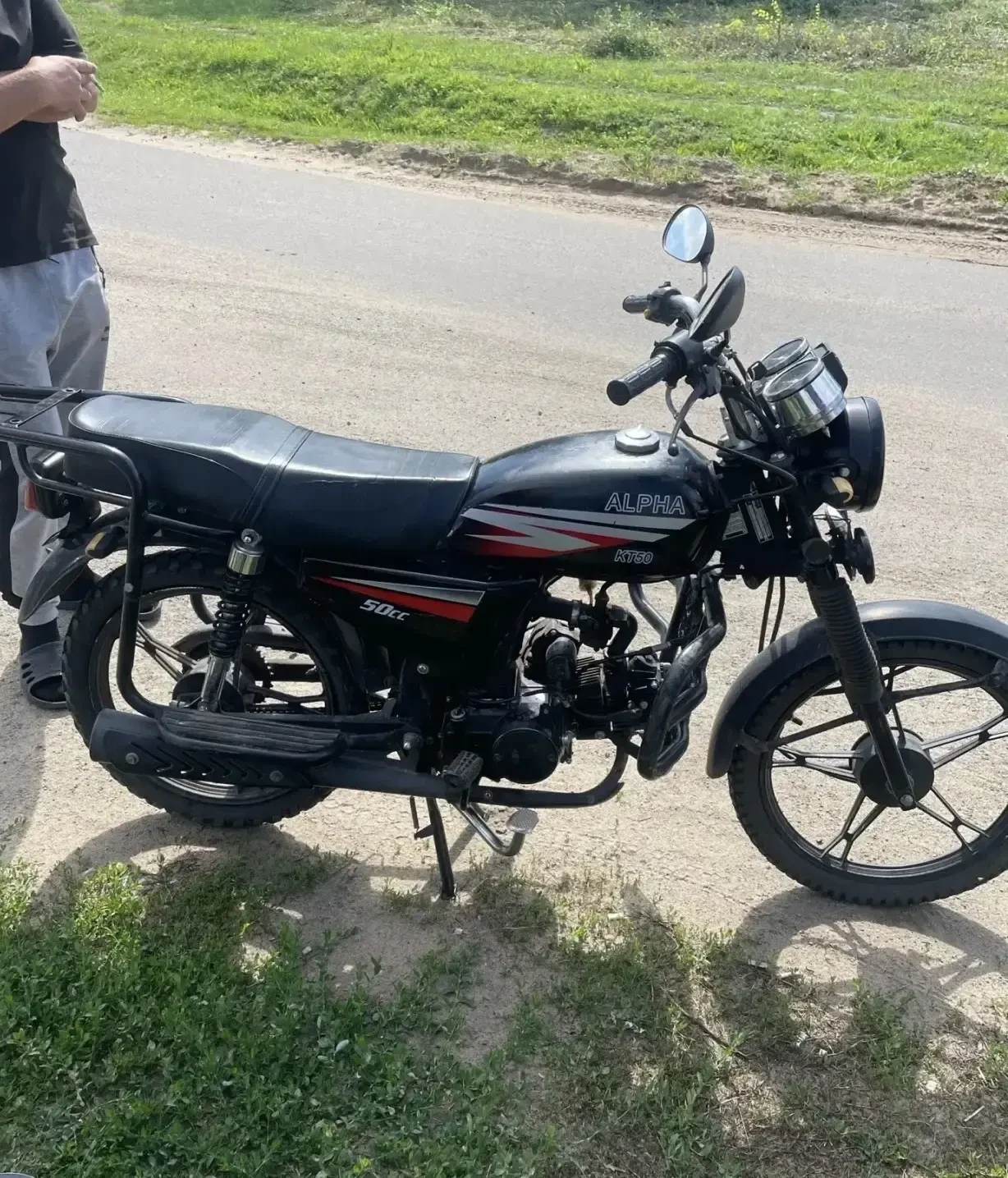 🛵Сельскохозяйственный угон: В Богучарском районе местный житель угнал мопед ради поездки в теплицу
