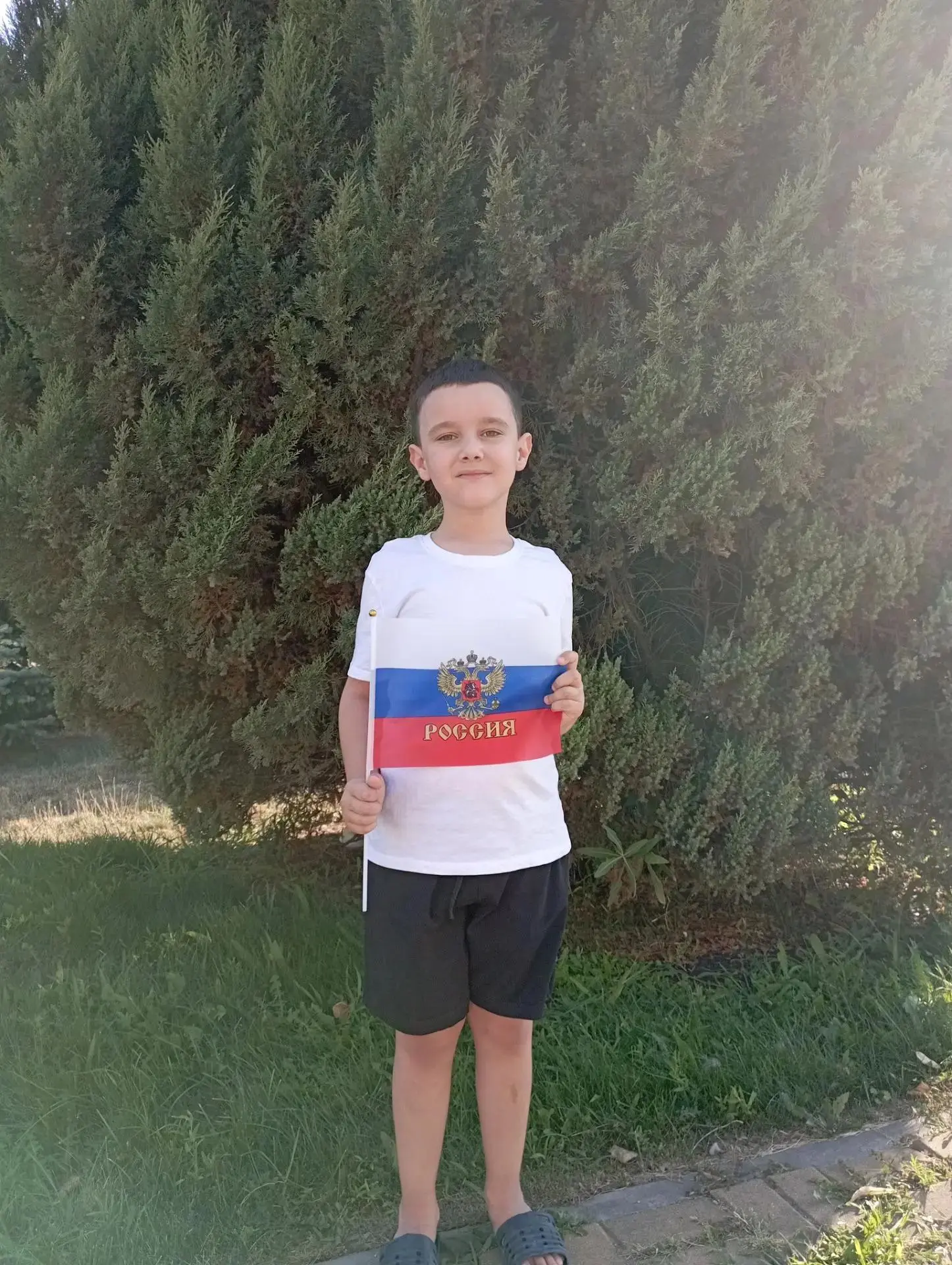 🇷🇺 Юный патриот!